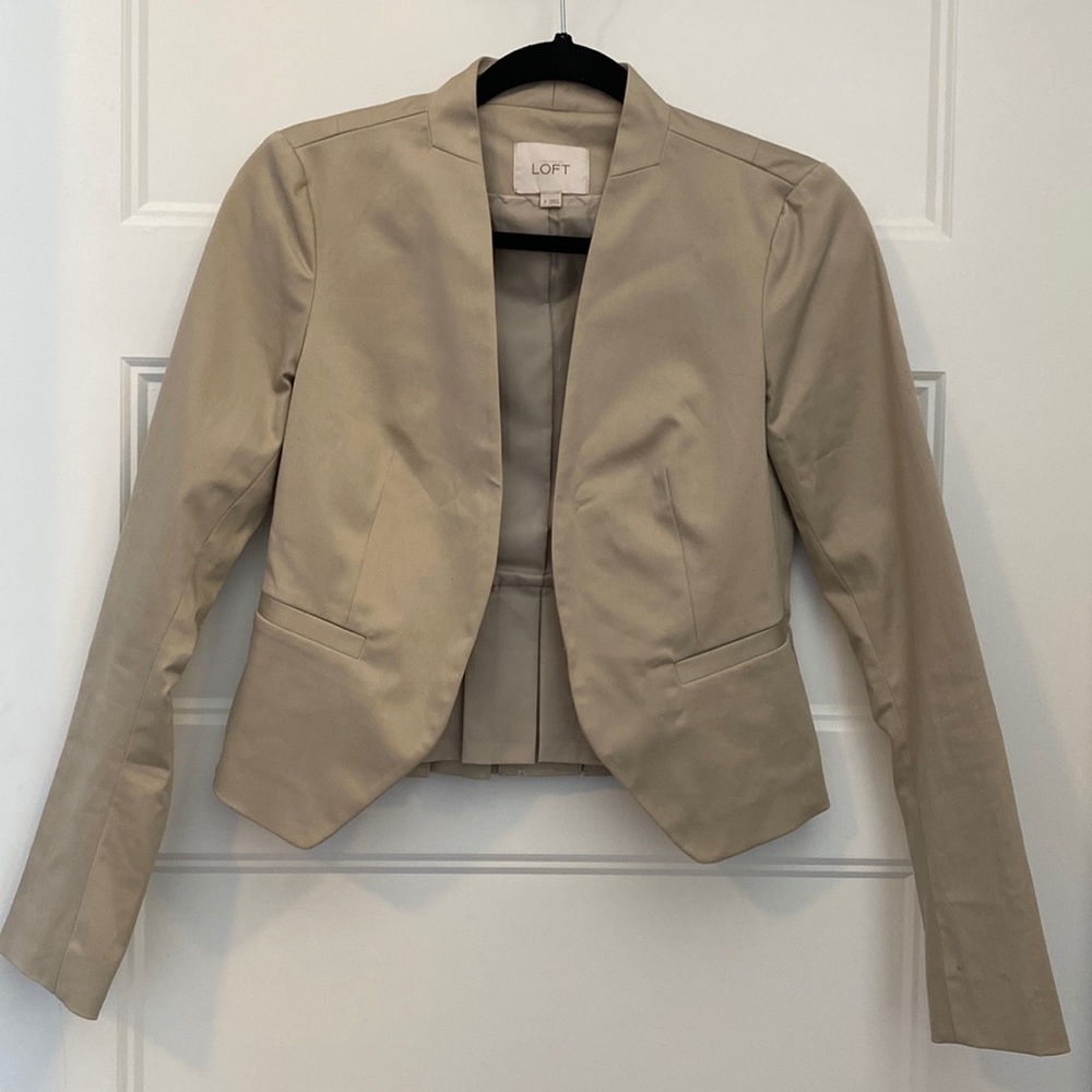 LOFT — Beige/Khaki Blazer